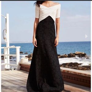 NWT Tadashi Shoji Hudson Off-The-Shoulder Crepe Gown Black White size 12